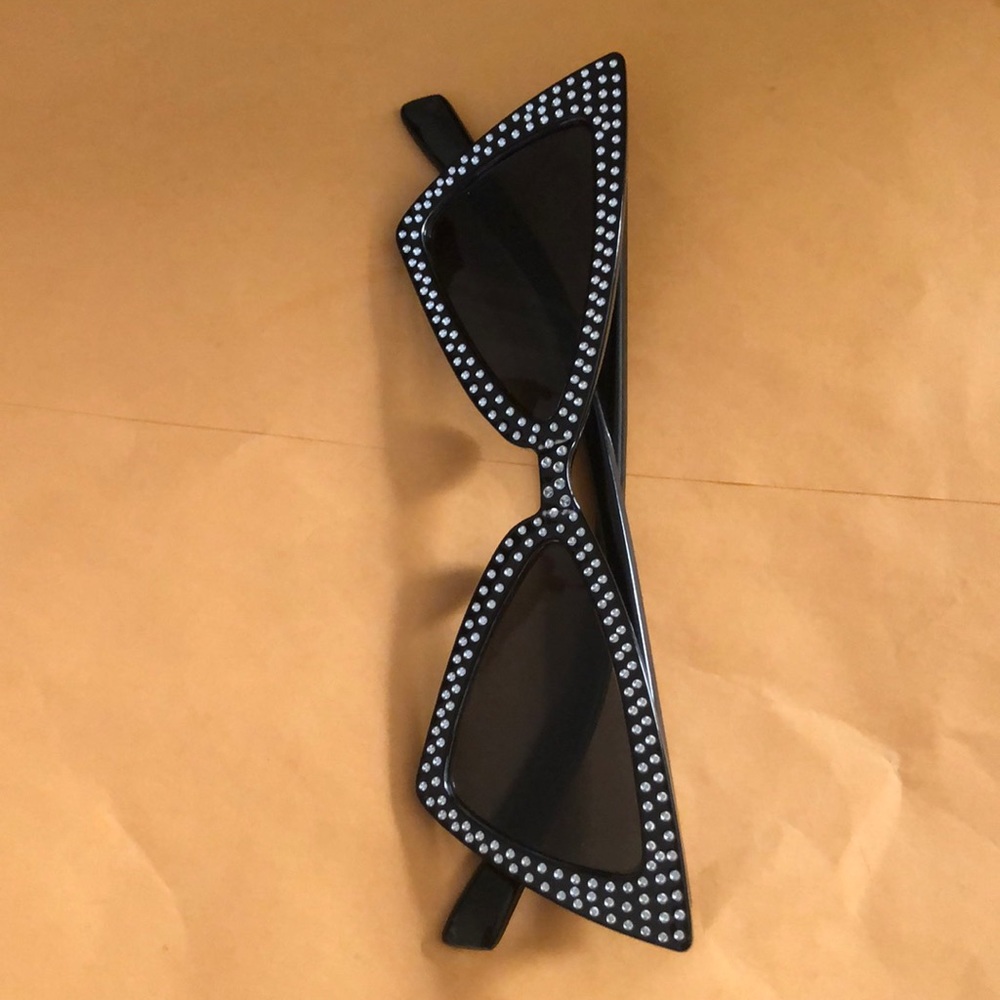 Sunnies